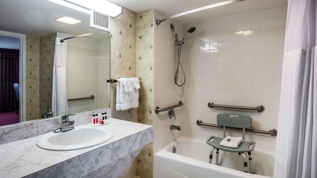 Photo of Bathroom in Ligonier