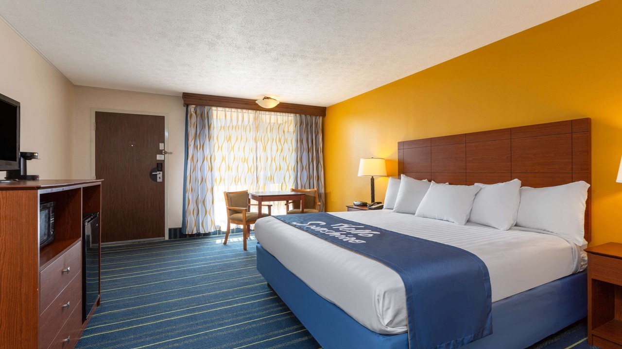 Photo of Bedroom in Breezewood