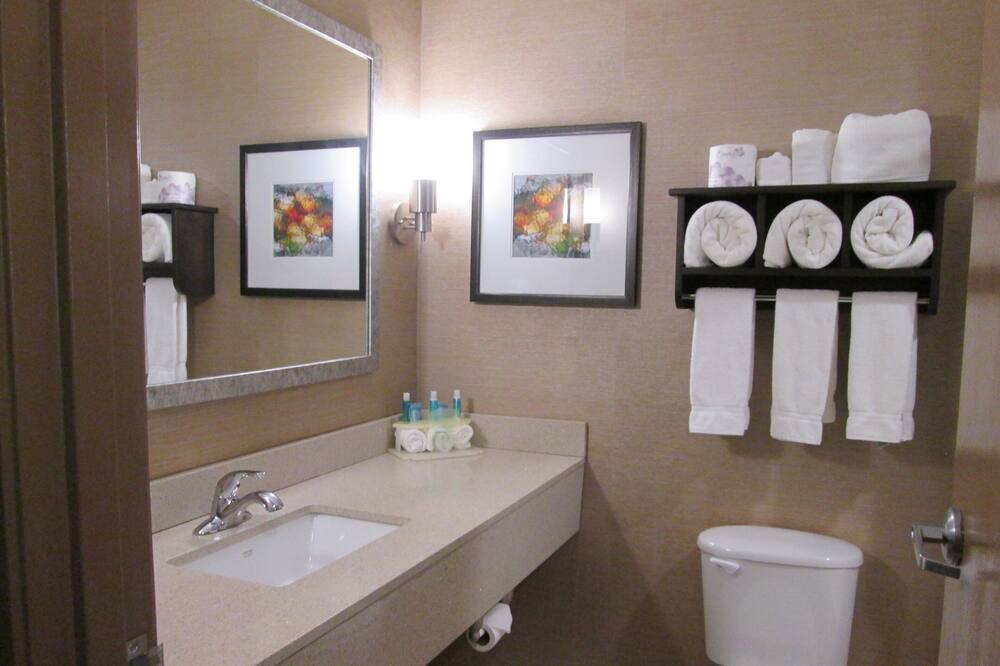 Photo of Bathroom in Cloverdale