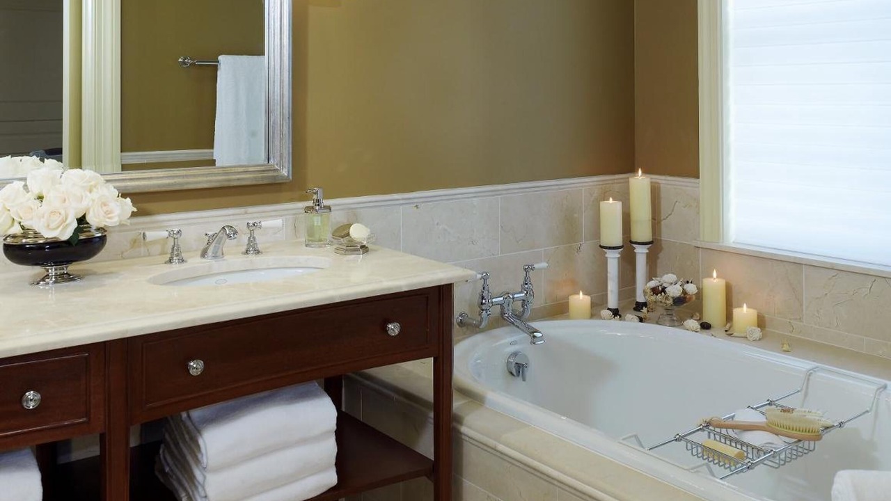 Photo of Bathroom in Connecticut Ave - K Street