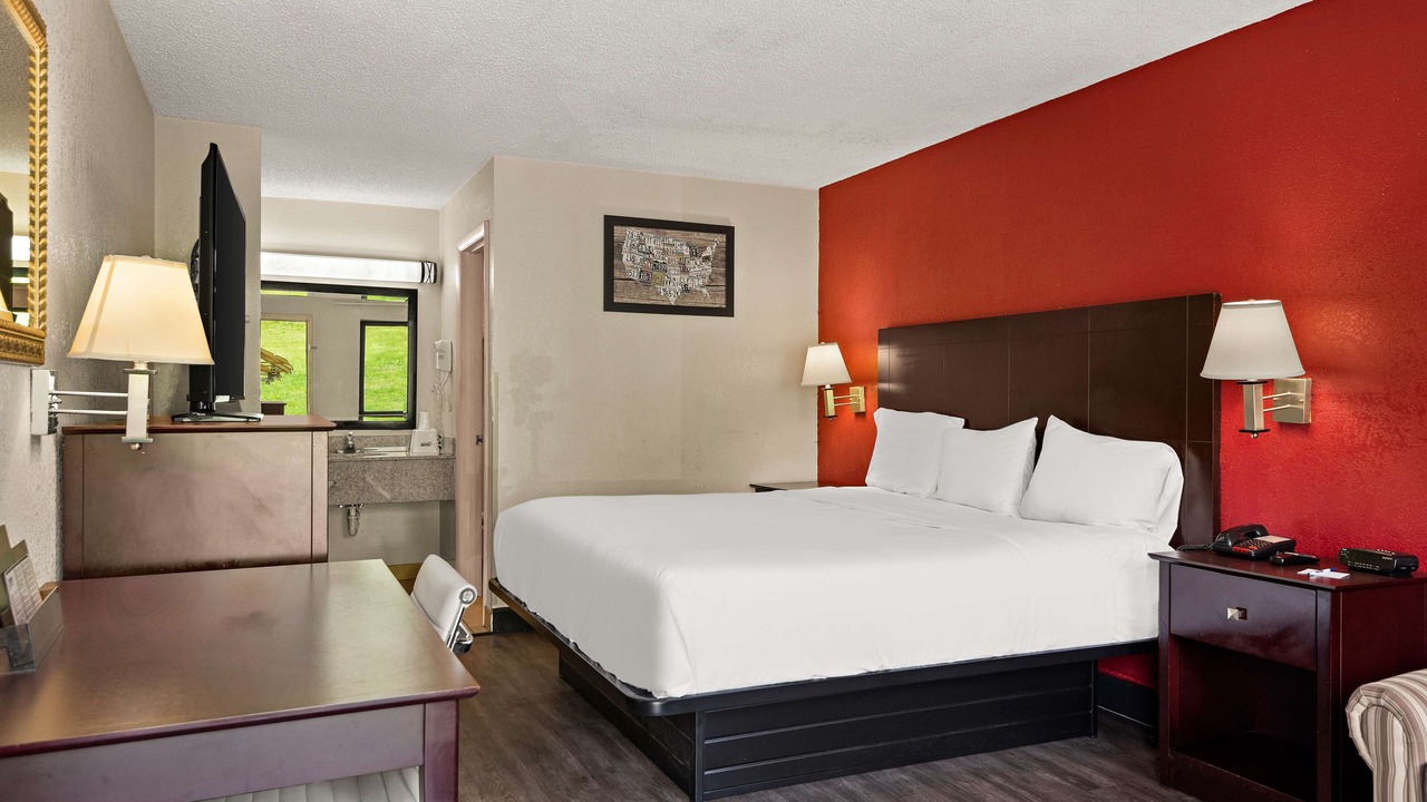Photo of Bedroom in Laurel