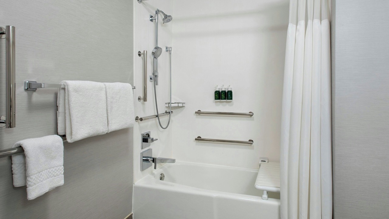 Photo of Bedroom in Calverton