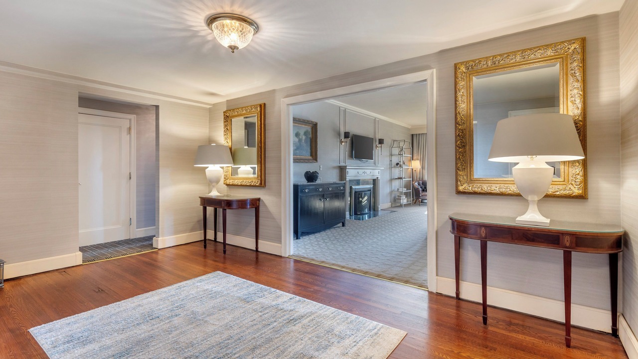 Photo of Bedroom in Woodley Park