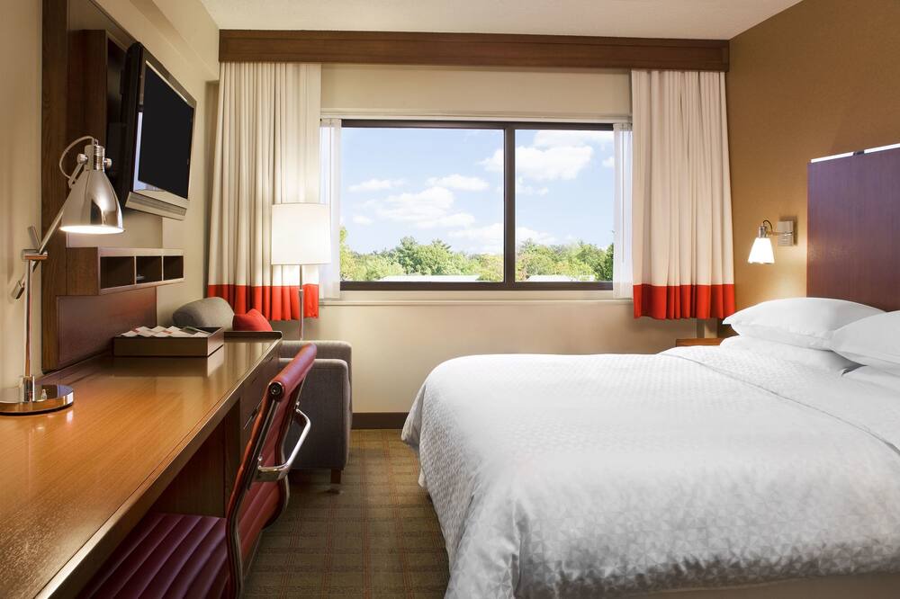 Photo of Bedroom in Cleveland