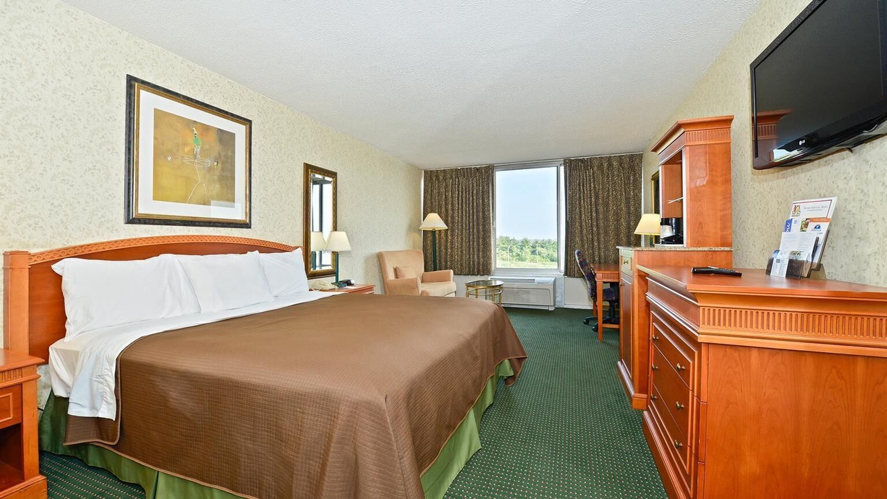 Photo of Bedroom in Pulaski Industrial Area