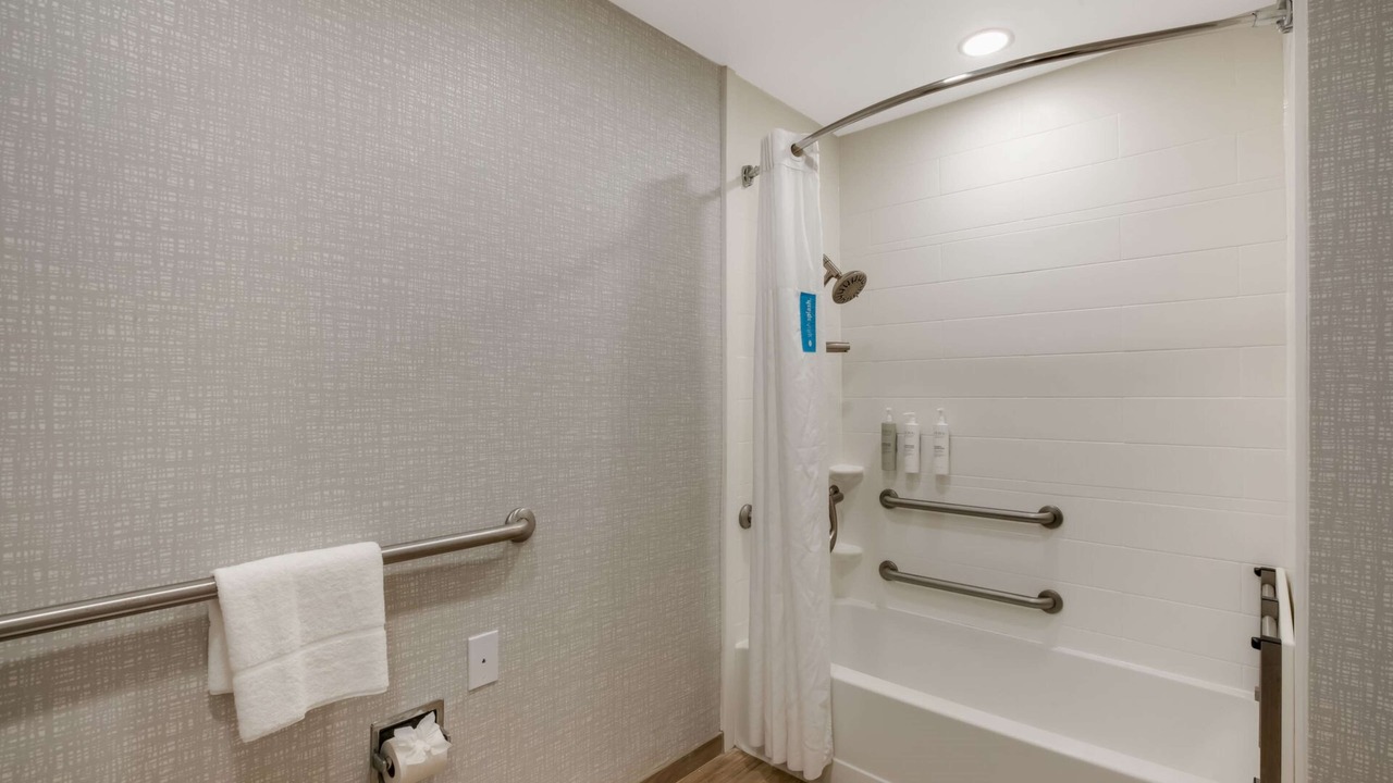 Photo of Bathroom in Willow Grove