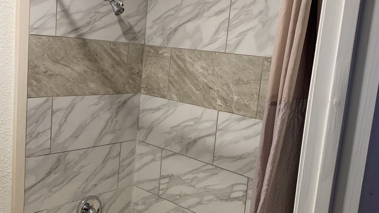 Photo of Bathroom in North Lima