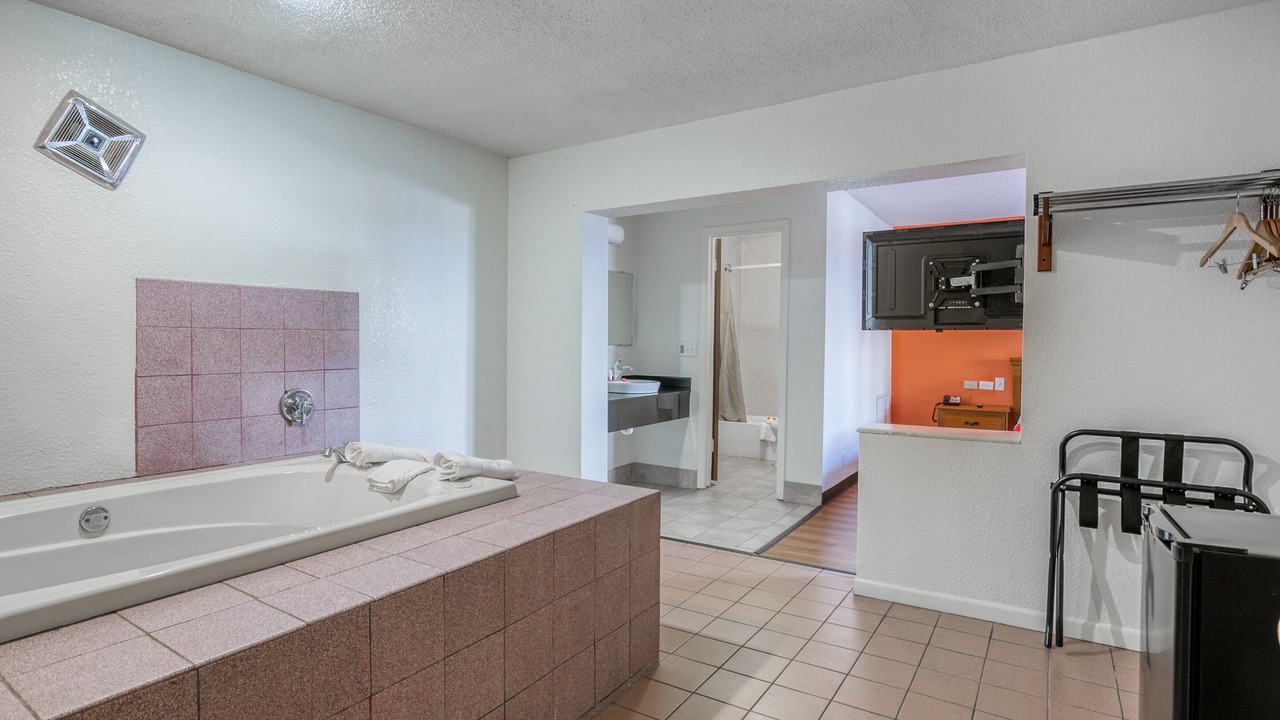 Photo of Bedroom in North Lima