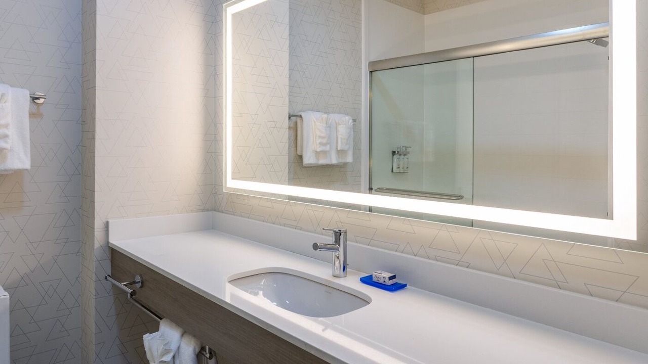 Photo of Bathroom in Monaca