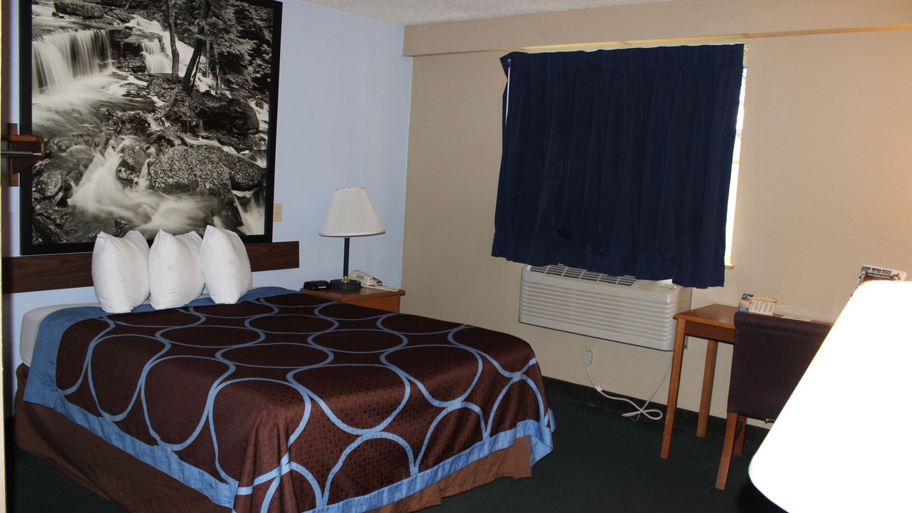 Photo of Bedroom in East Stroudsburg