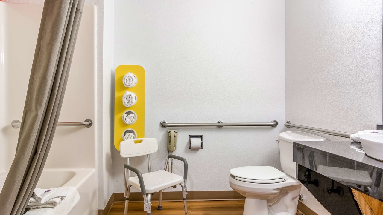 Photo of Bathroom in Barkeyville