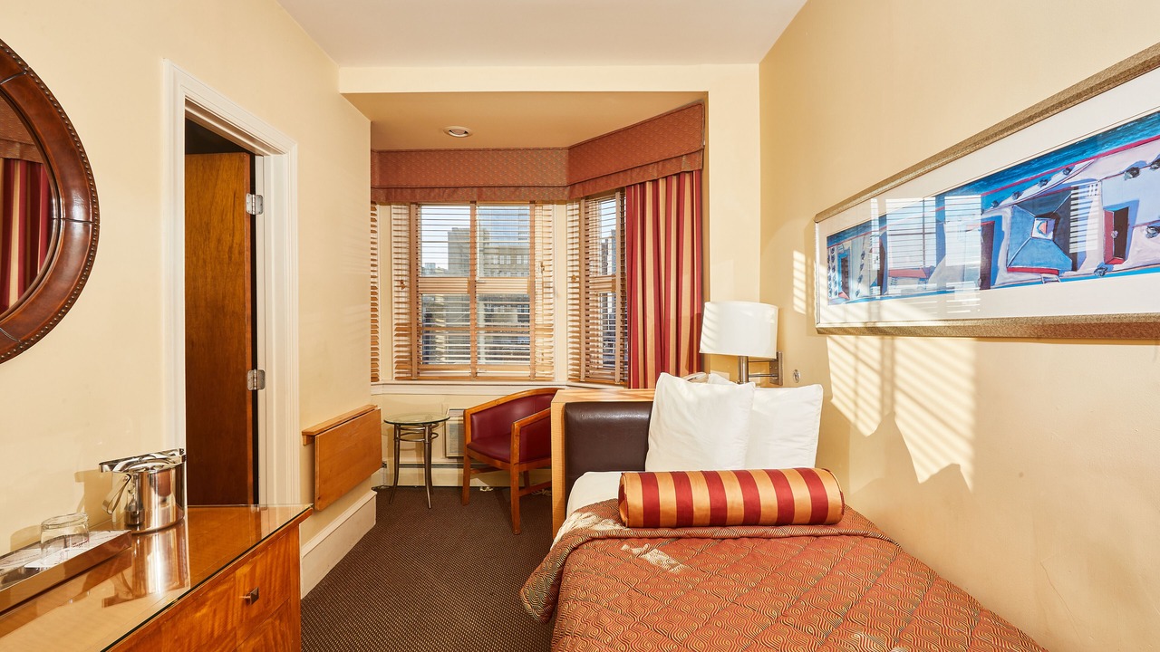 Photo of Bedroom in Gayborhood