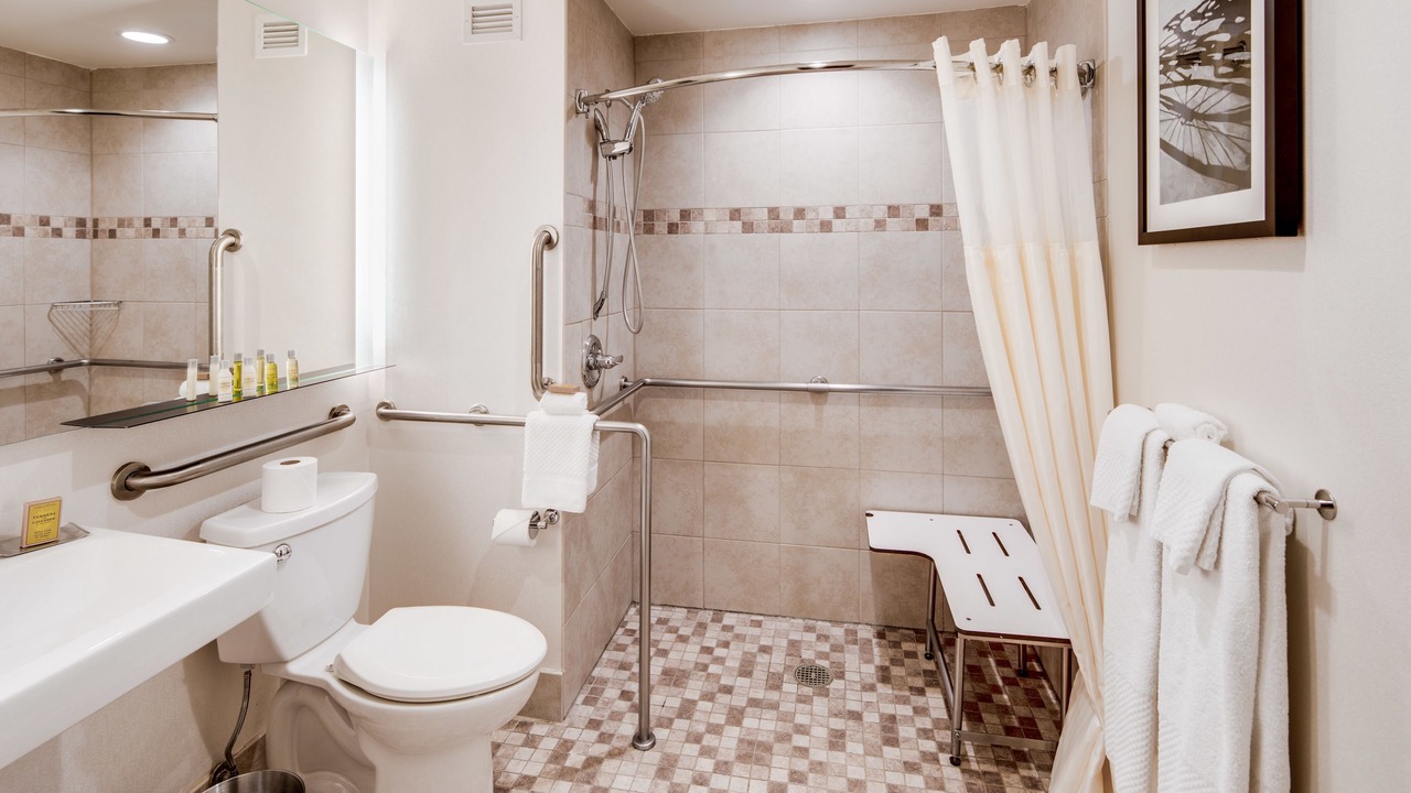 Photo of Bathroom in Hudson Exchange