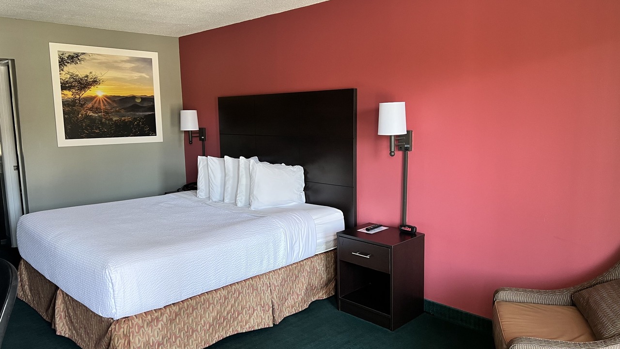 Photo of Bedroom in Jellico
