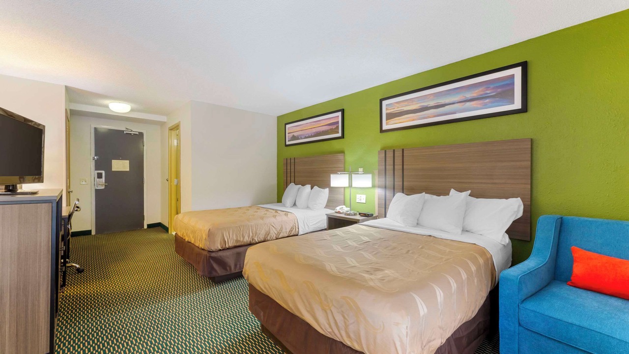 Photo of Bedroom in Huron