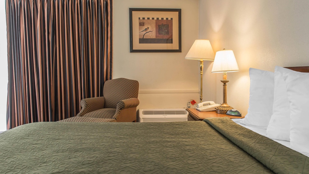 Photo of Bedroom in Brookville