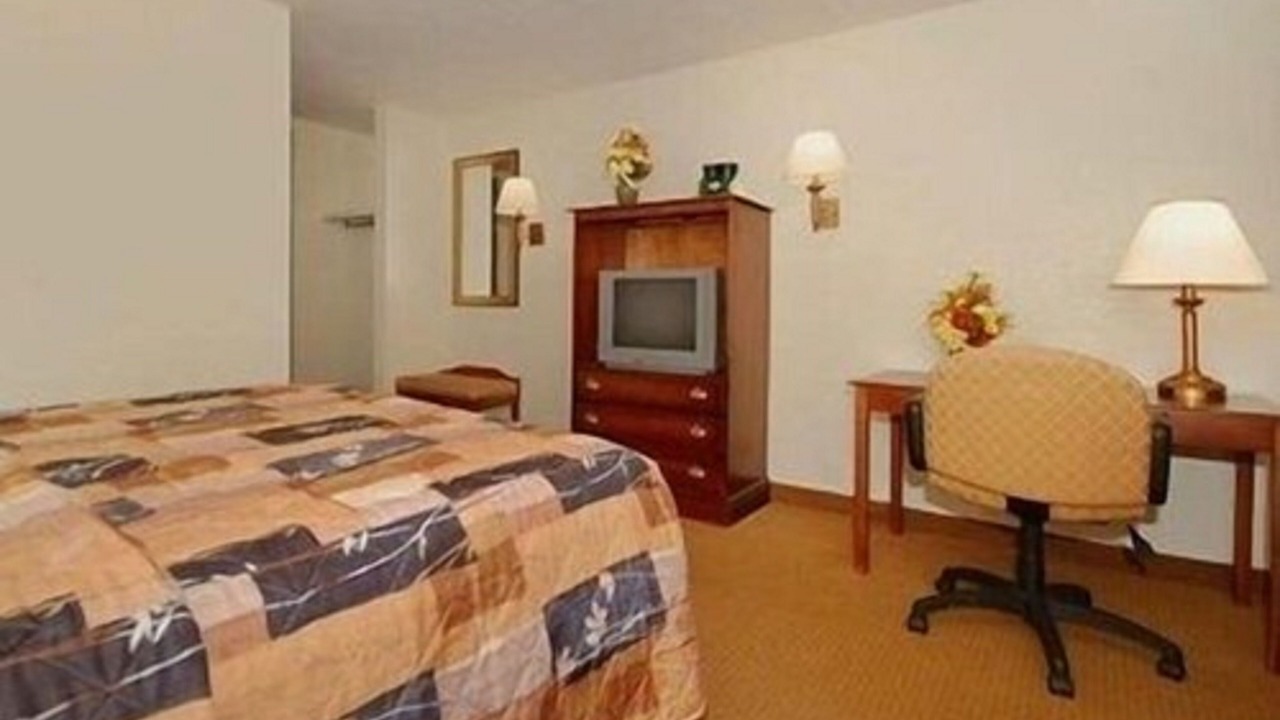 Photo of Bedroom in Brookville