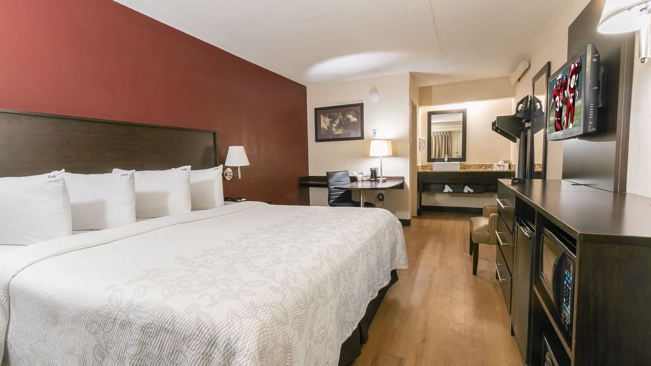 Photo of Bedroom in South Hills