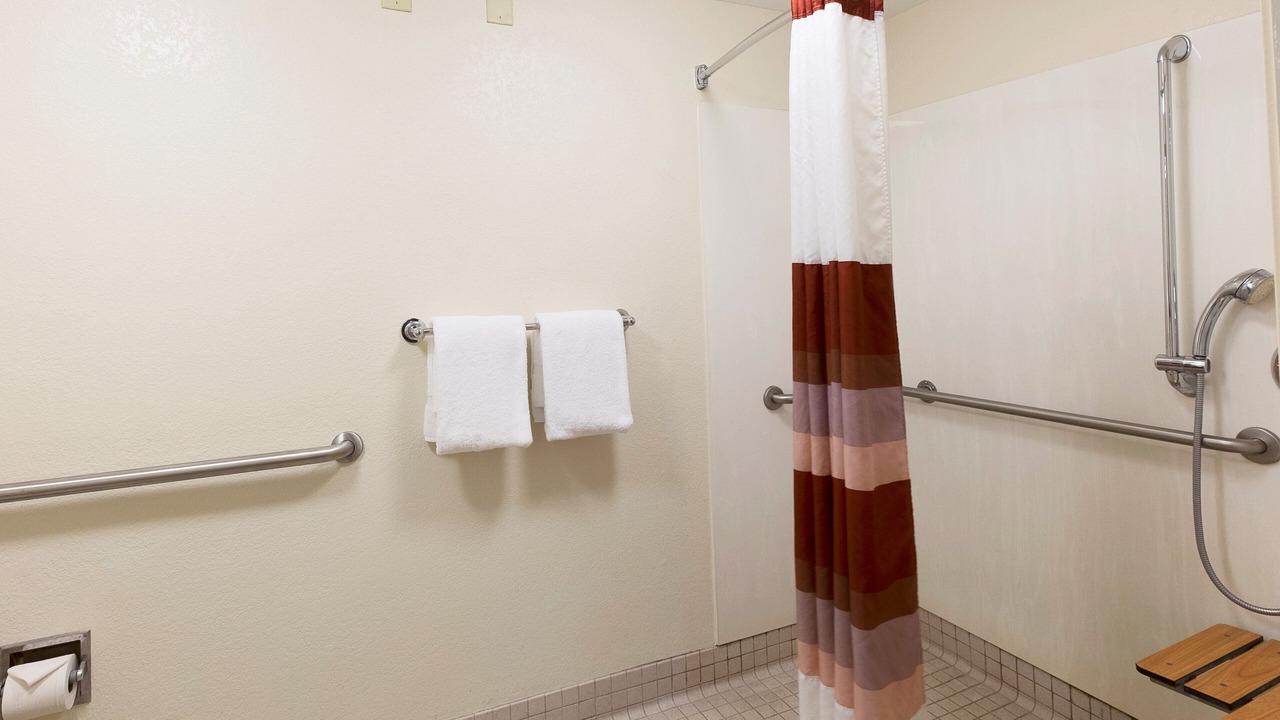Photo of Bathroom in South Hills