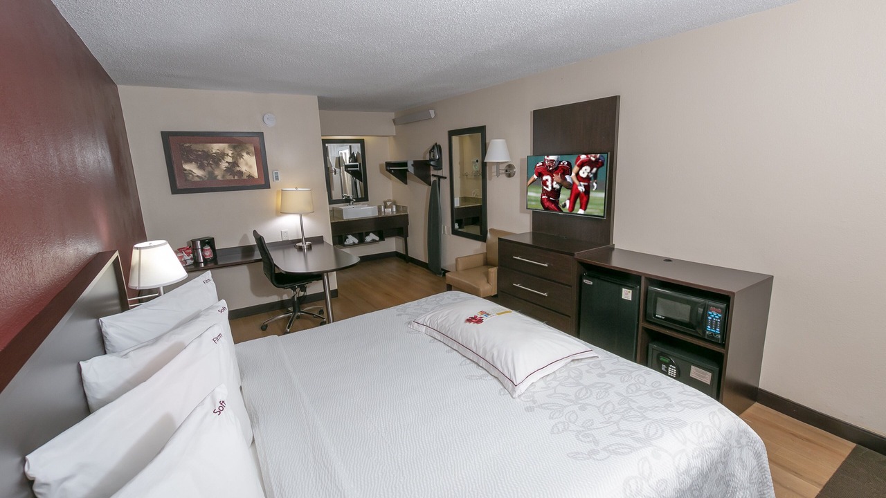 Photo of Bedroom in South Hills