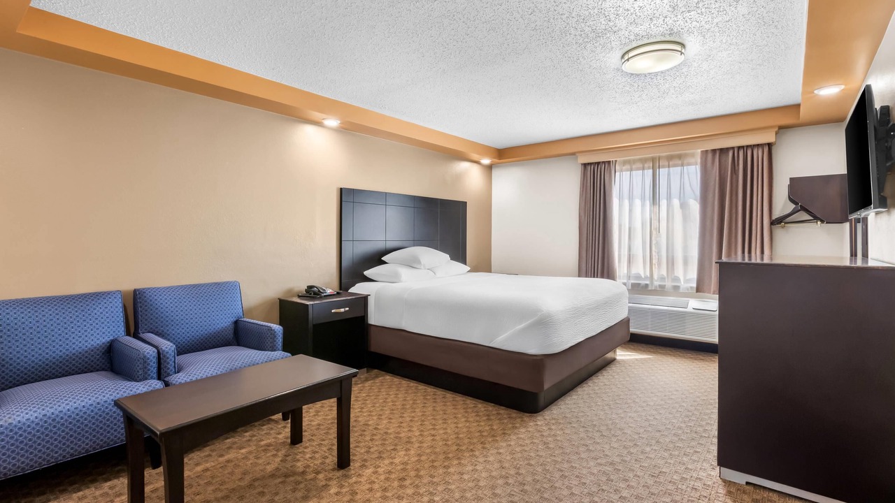 Photo of Bedroom in Iselin