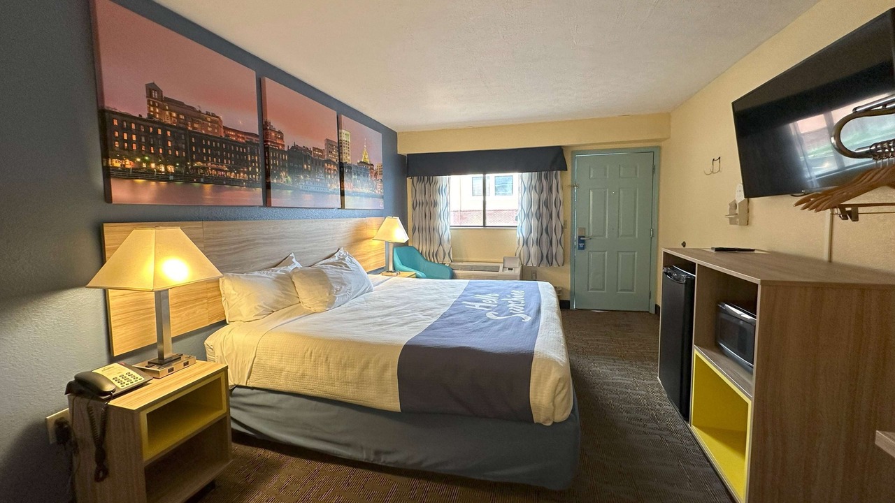Photo of Bedroom in Mount Vernon
