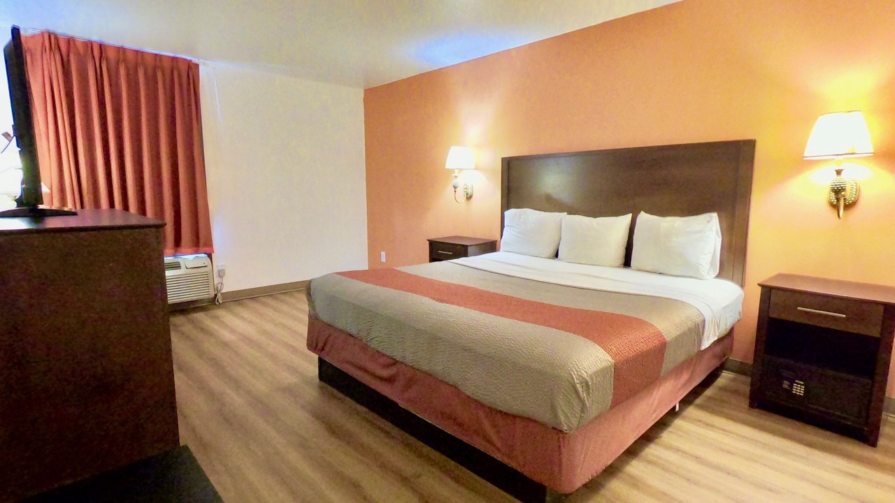 Photo of Bedroom in Levittown