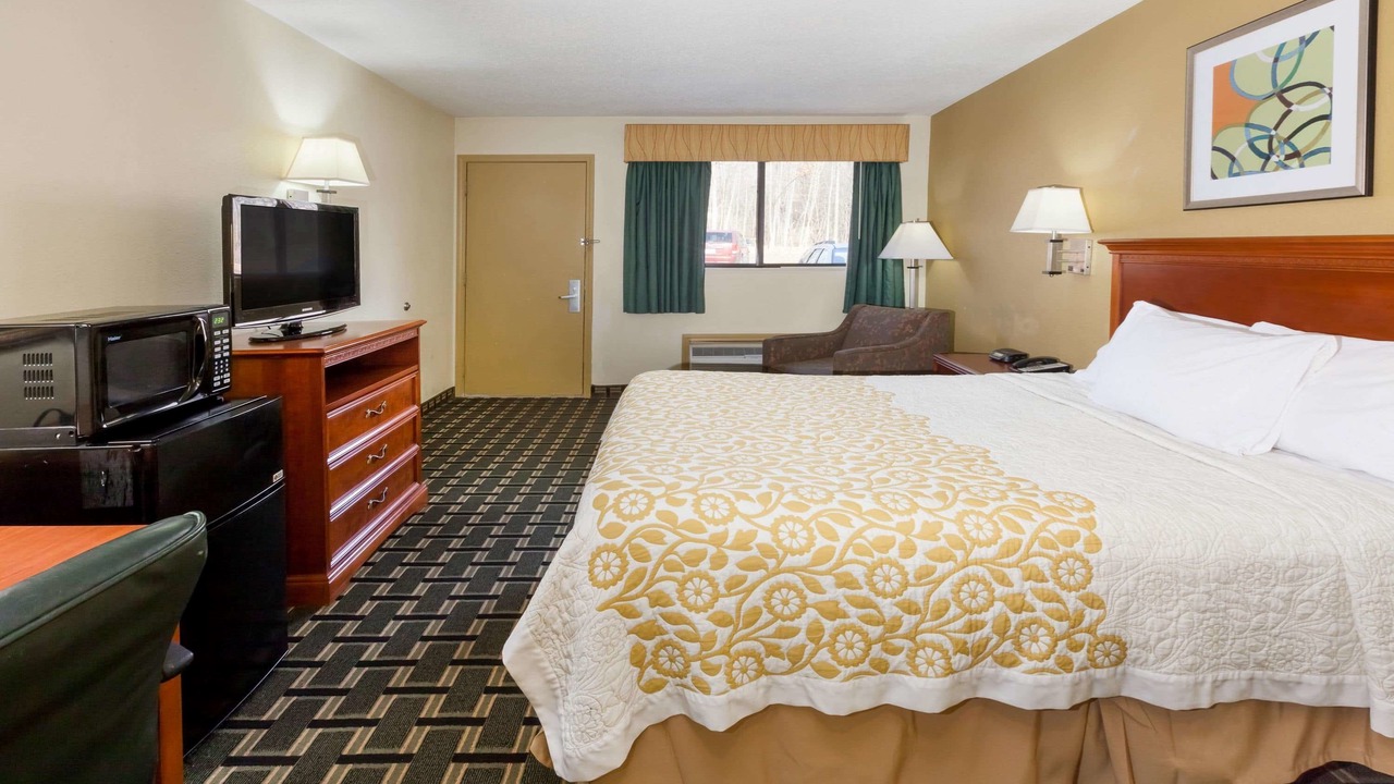 Photo of Bedroom in Kent