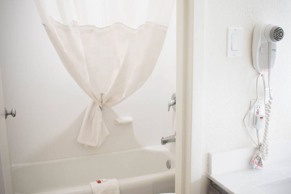 Photo of Bathroom in Uniontown