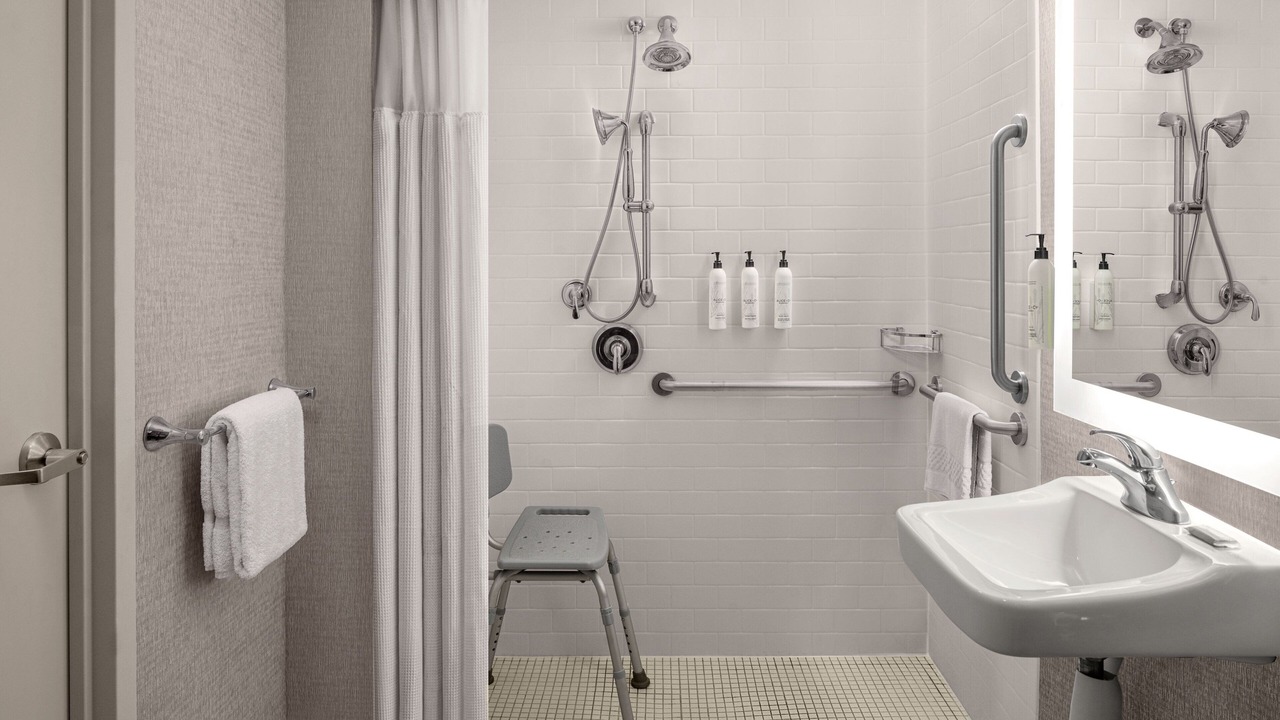 Photo of Bathroom in Chinatown