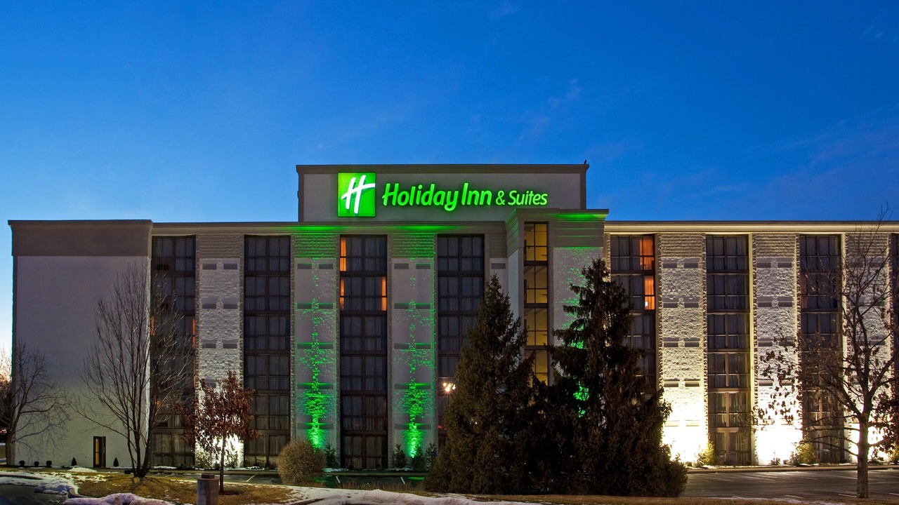Photo of Outdoor in Roselawn Finance