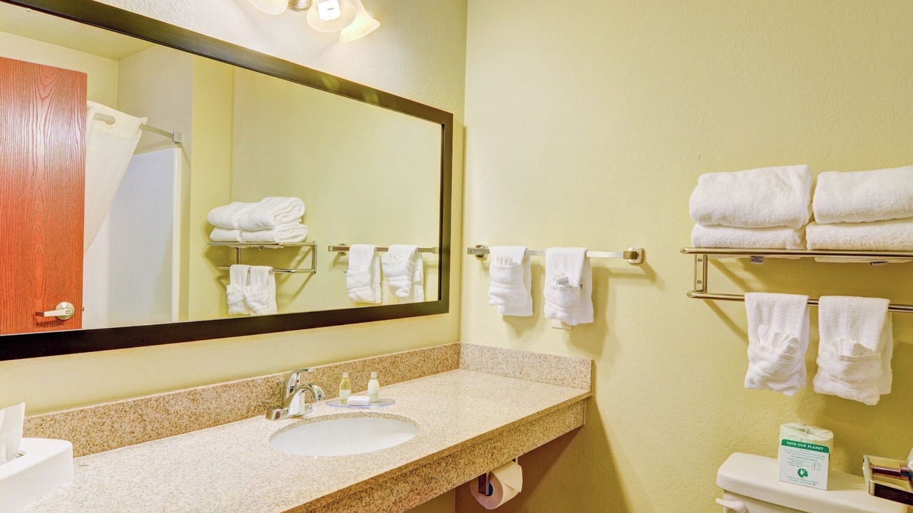 Photo of Bathroom in Punxsutawney