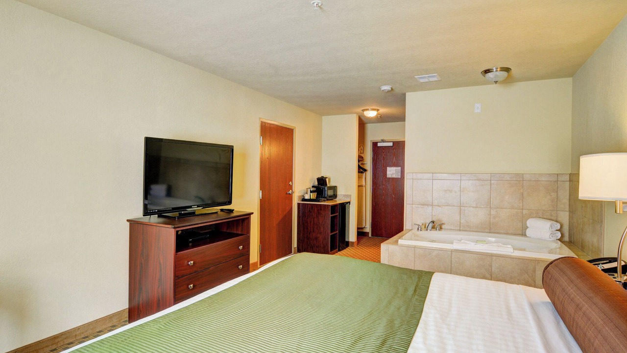Photo of Bedroom in Punxsutawney