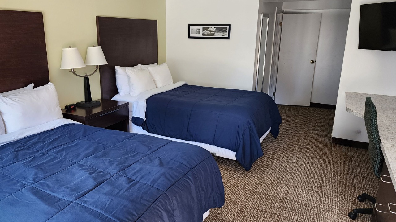 Photo of Bedroom in State College