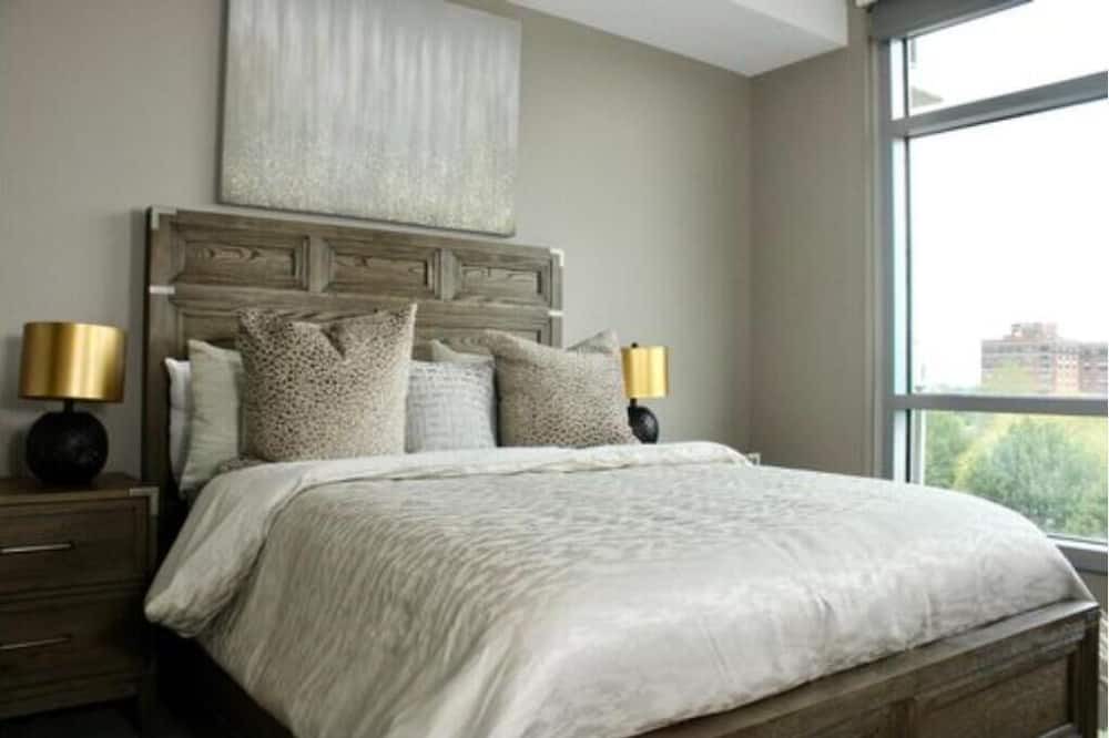 Photo of Bedroom in University Circle