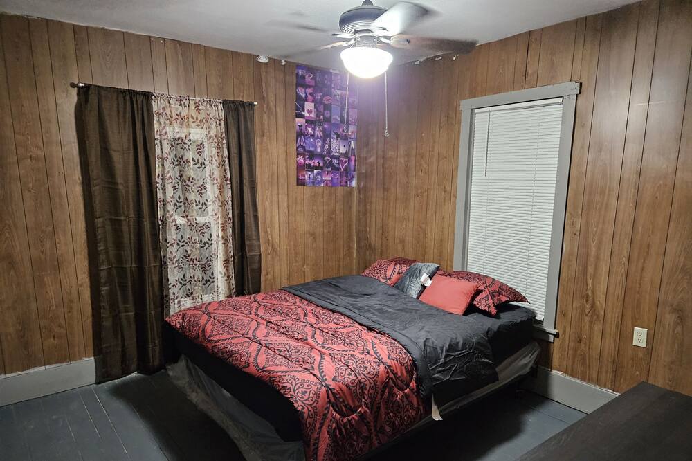 Photo of Bedroom in McClure