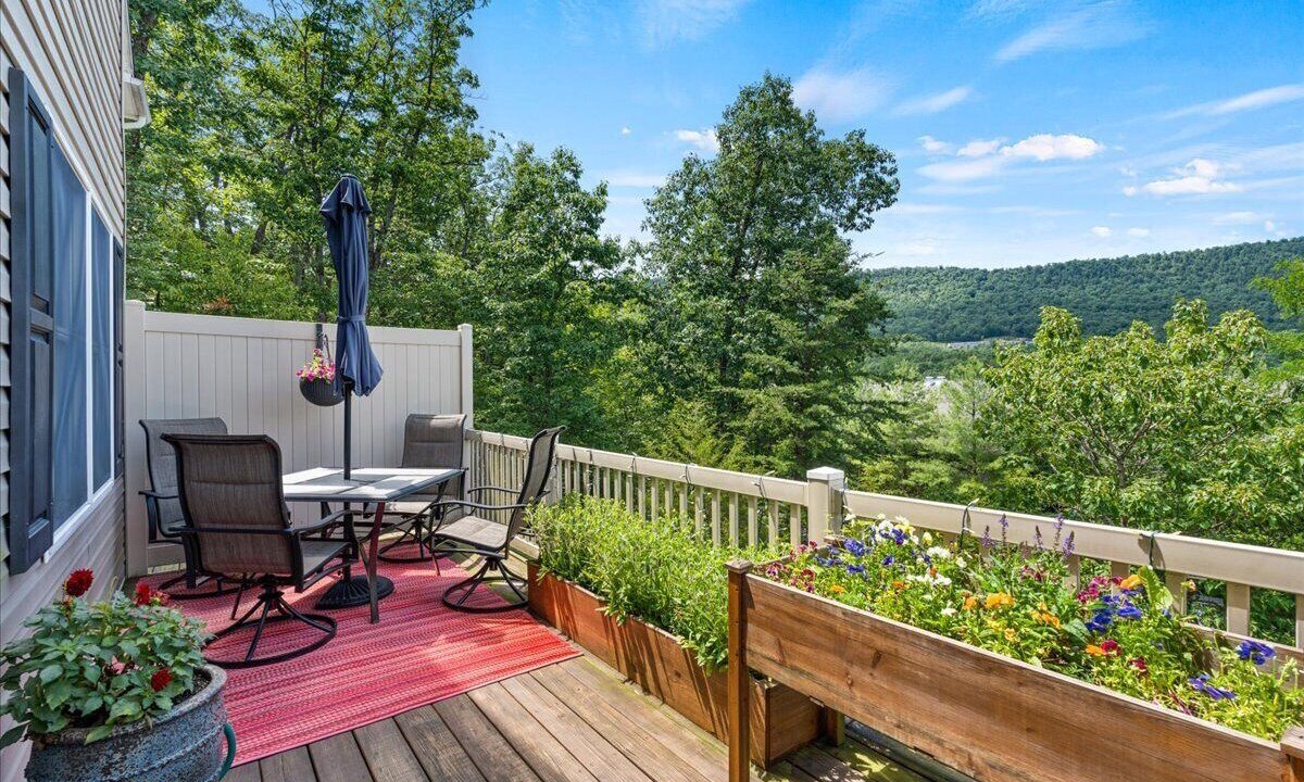 Photo of Outdoor in Massanutten