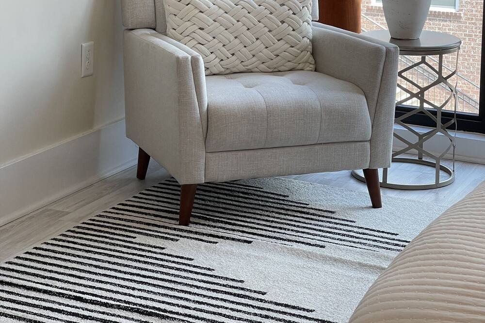 Photo of Livingroom in New Pathways