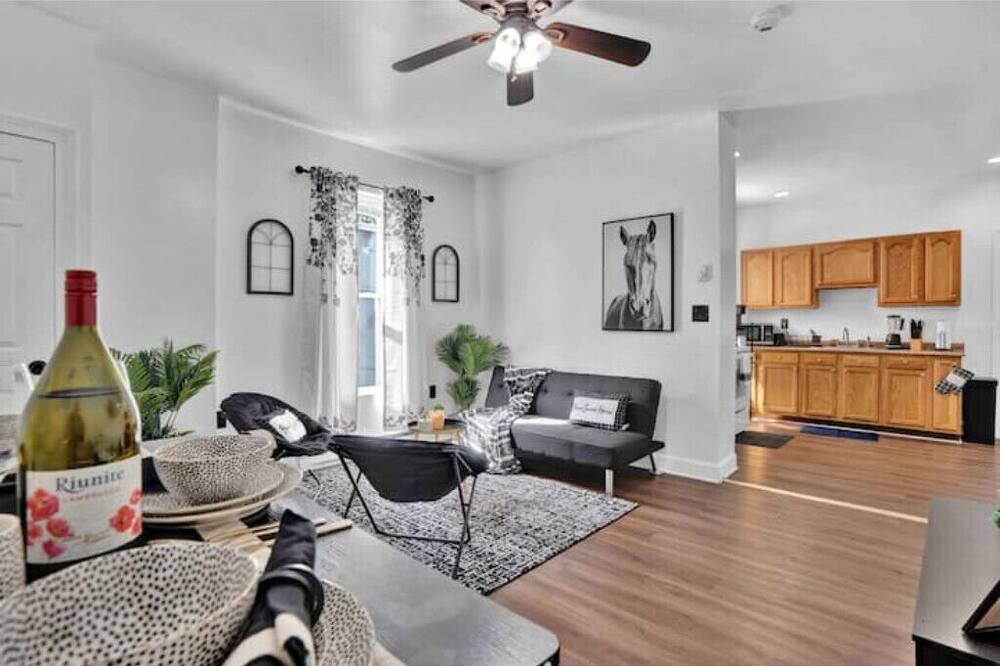 Photo of Livingroom in St. Paul's Park