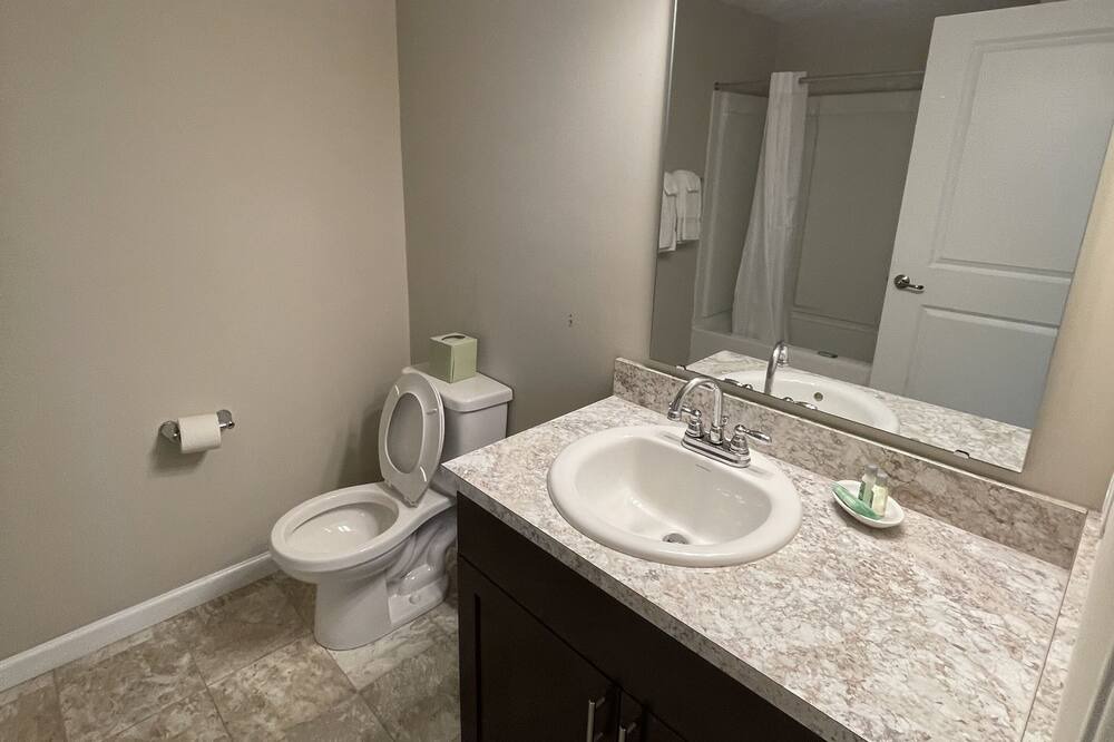 Photo of Bathroom in Marysville