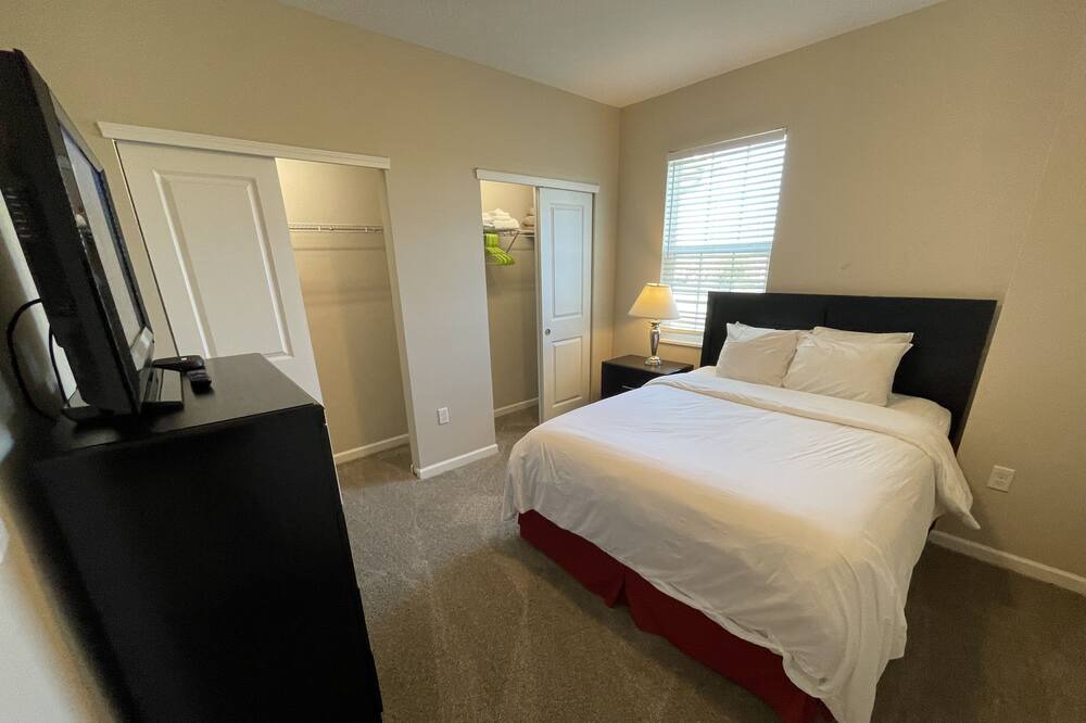 Photo of Bedroom in Marysville
