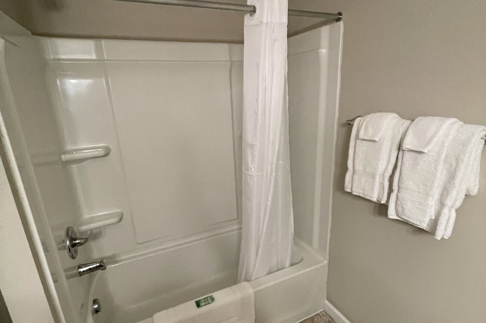 Photo of Bathroom in Marysville