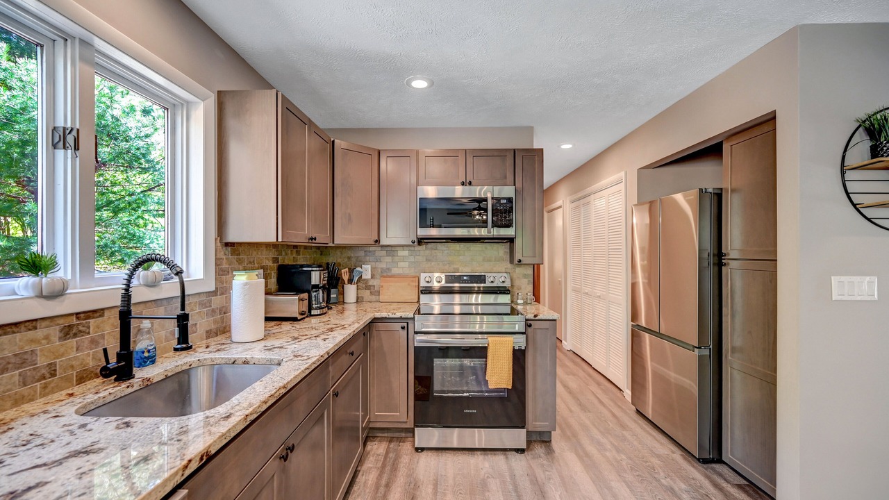 Photo of Kitchen in Long Pond