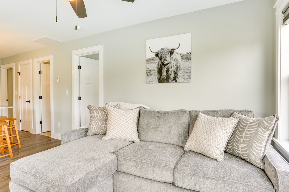 Photo of Livingroom in Westtown