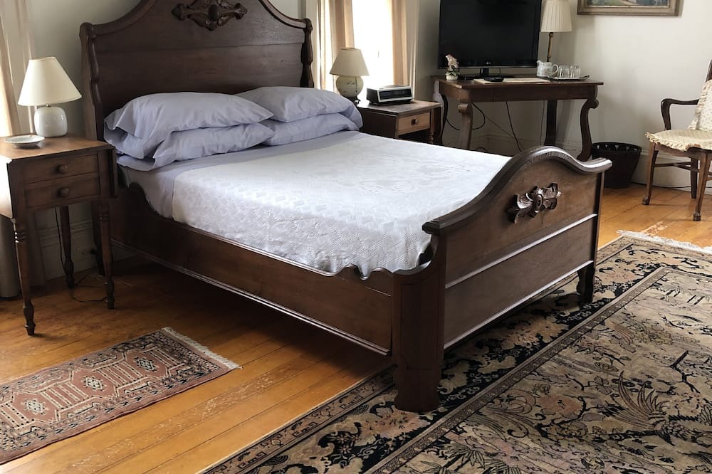 Photo of Bedroom in Palmyra