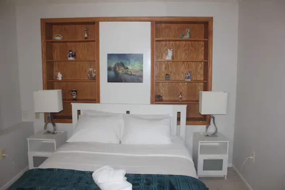 Photo of Bedroom in Rosaryville