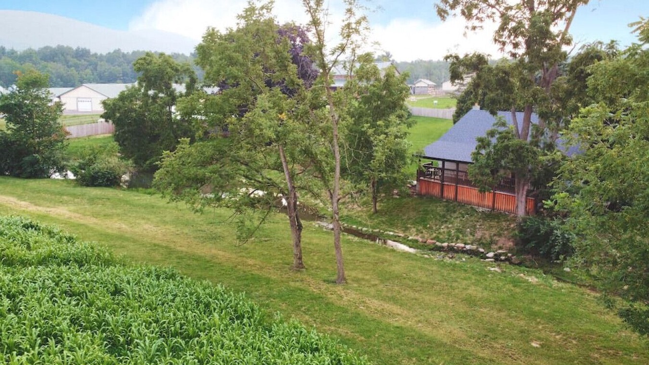 Photo of Outdoor in Allenwood