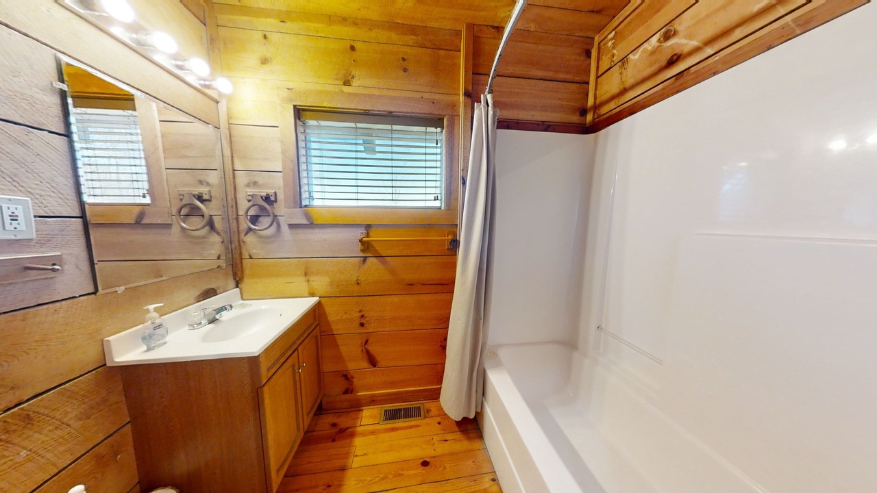 Photo of Bathroom in Townsend