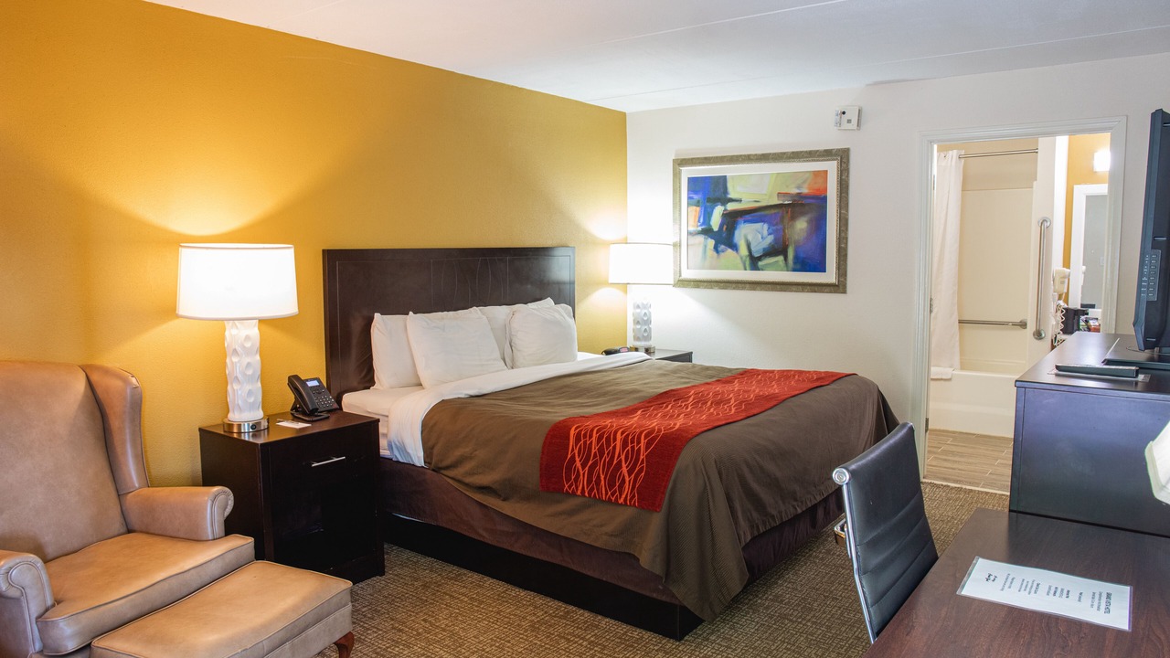 Photo of Bedroom in Helenwood