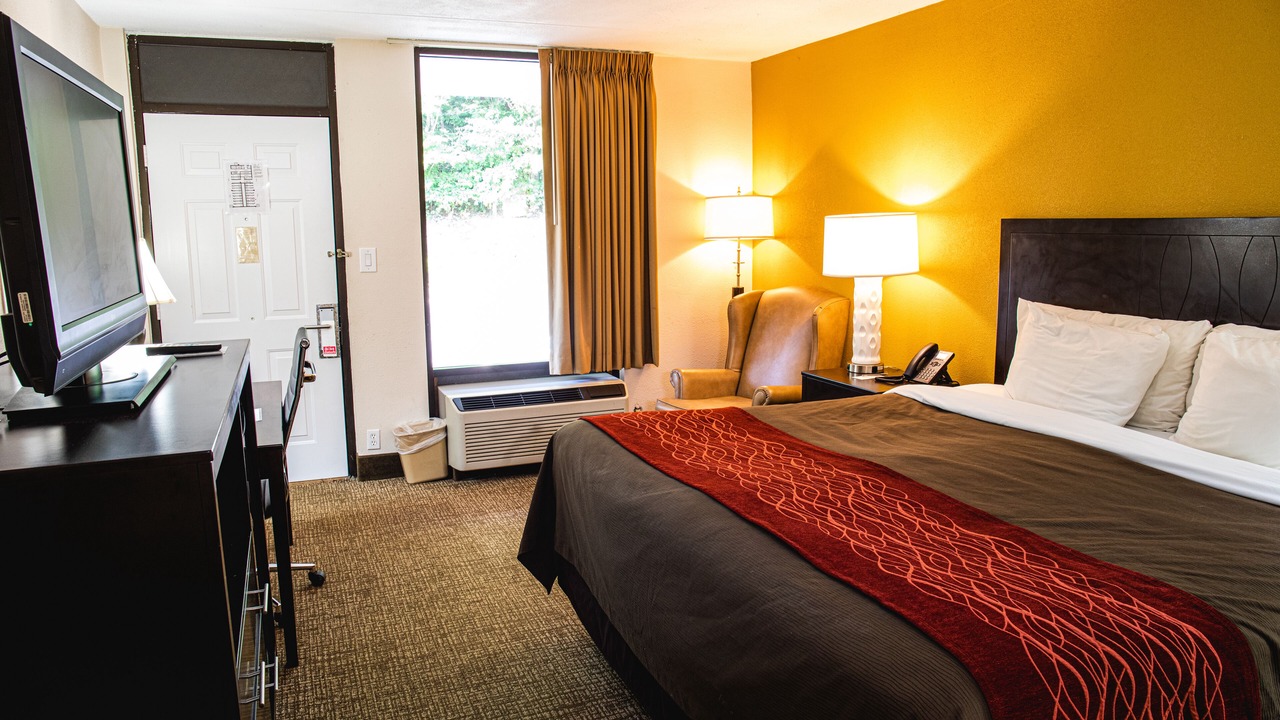 Photo of Bedroom in Helenwood